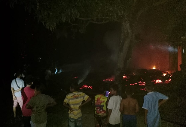Kebakaran Hebat di Sungai Bahar, Satu Unit Rumah Ludes Dilalap Si Jago Merah
