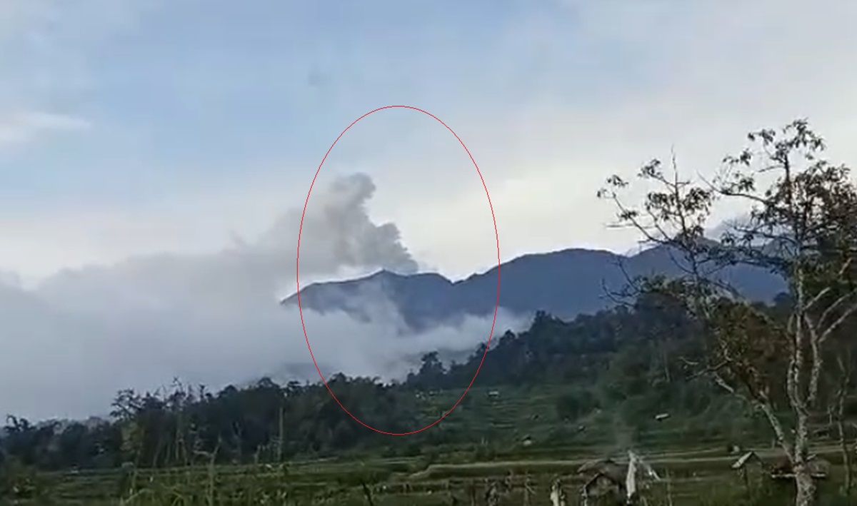  Siaga! Warga Sekitar Gunung Marapi Diminta Waspadai Lembah dan Bantaran Sungai