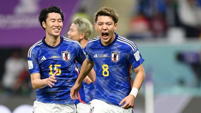 Samurai Jepang Sikat Jerman 2-1