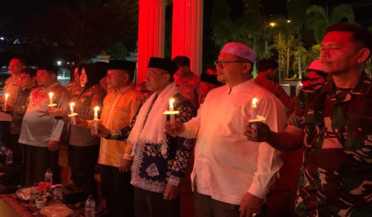 Wabup H A Khafidh Ikuti Doa Bersama dan Aksi Damai 1.000 Lilin