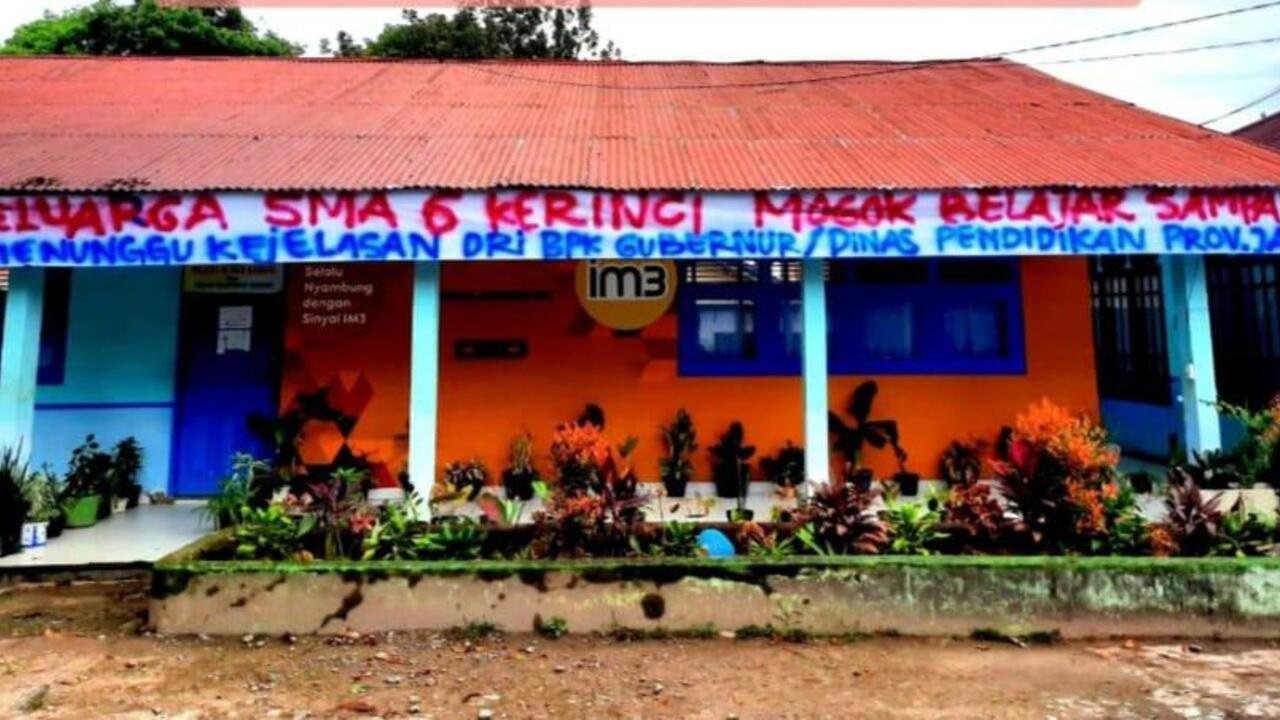 Kepsek SMAN 6 Kerinci Masih Dinonaktifkan, Pemberhentian Dalam Proses Administrasi 