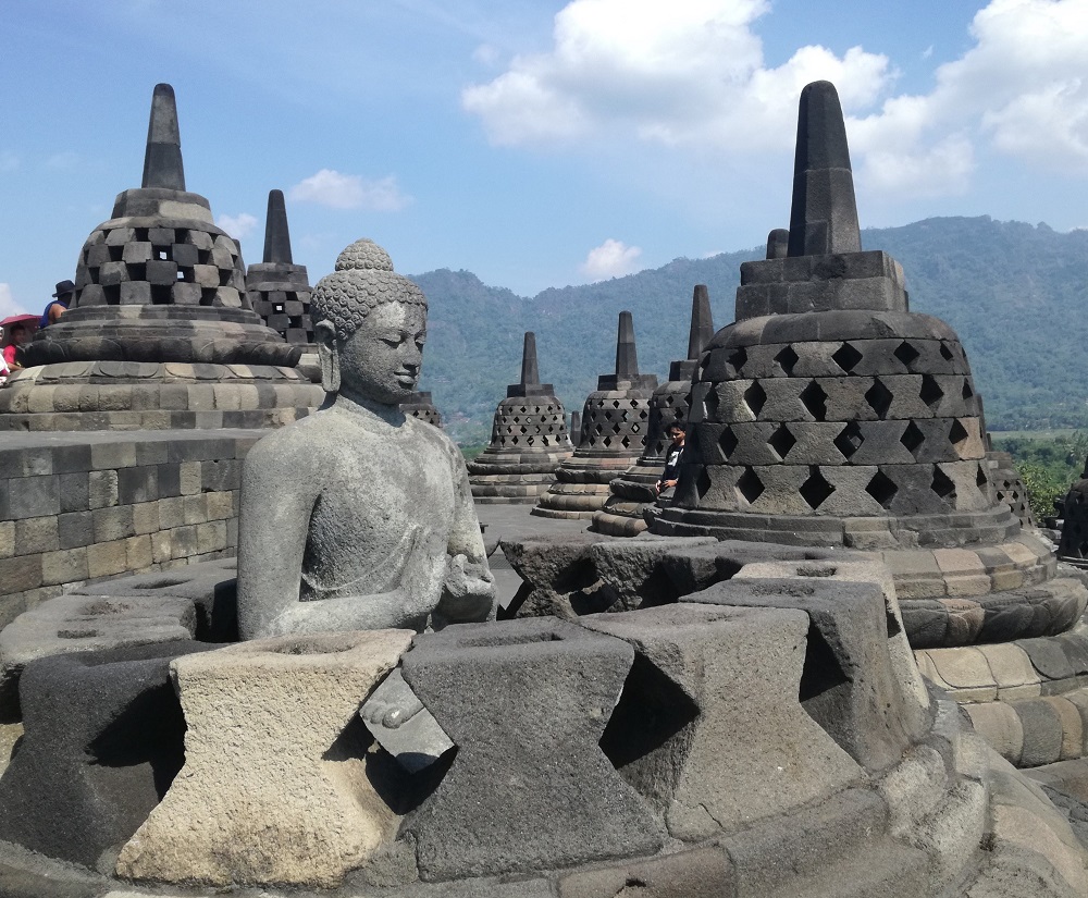 Hari Raya Waisak, Candi Borobudur Tetap Terima Wisatawan 