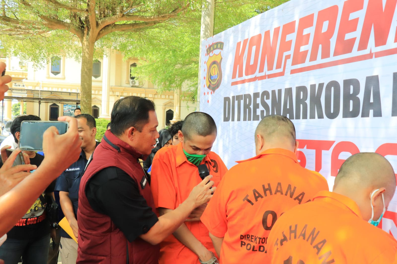 Polda Jambi Ungkap Kasus TPPU Narkotika jaringan Fredy Pratama, Uang Tunai Rp1,4 M dan Mobil Mewah Disita