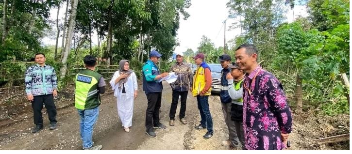 Bertahun Rusak Parah, Jalan Talang Kemulun Diperbaiki