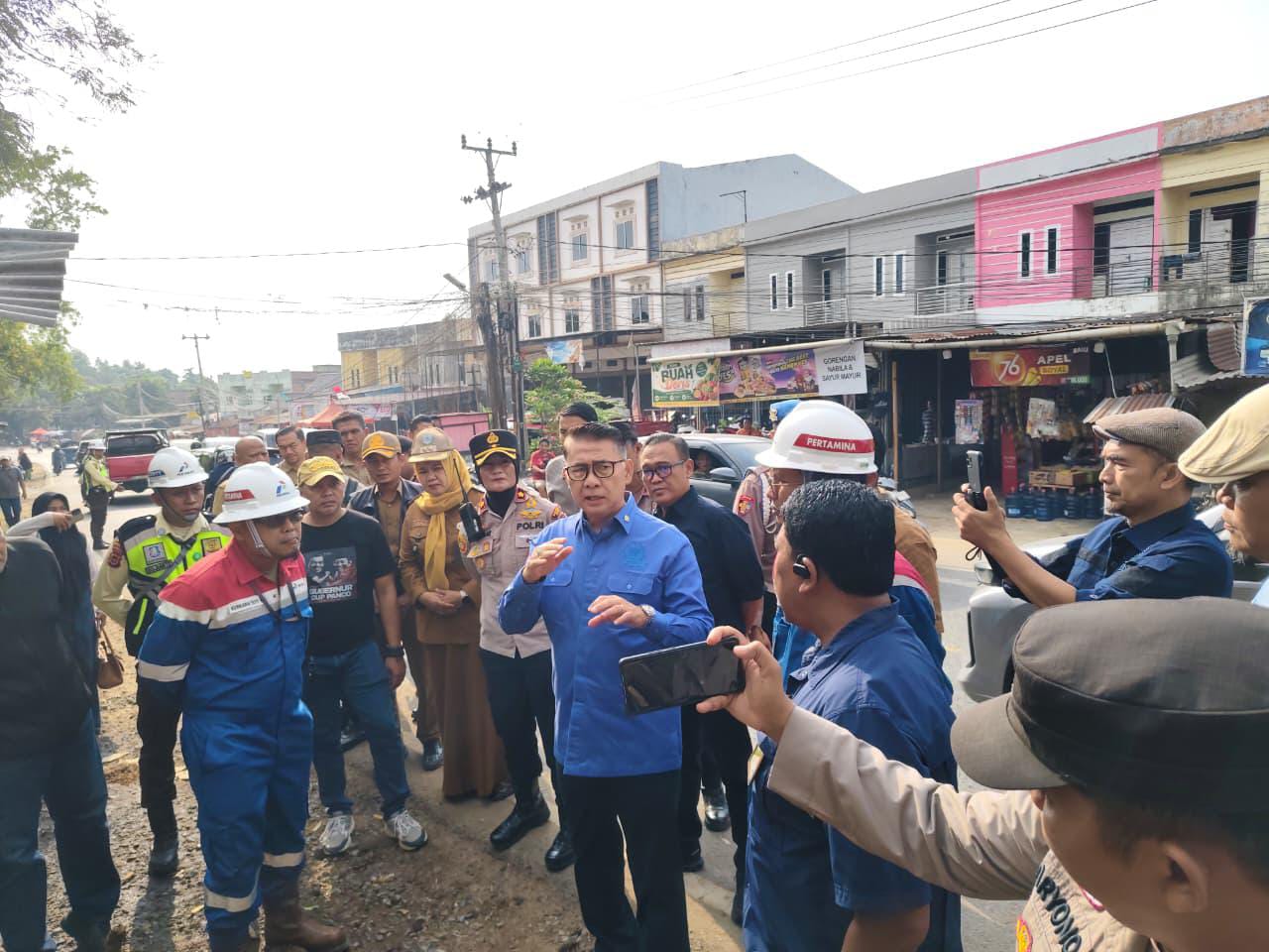 Cegah Jatuhnya Korban Jiwa, Syarif Fasha Minta Pemkot Jambi Bongkar Bangunan Ilegal di Atas Pipa Pertamina