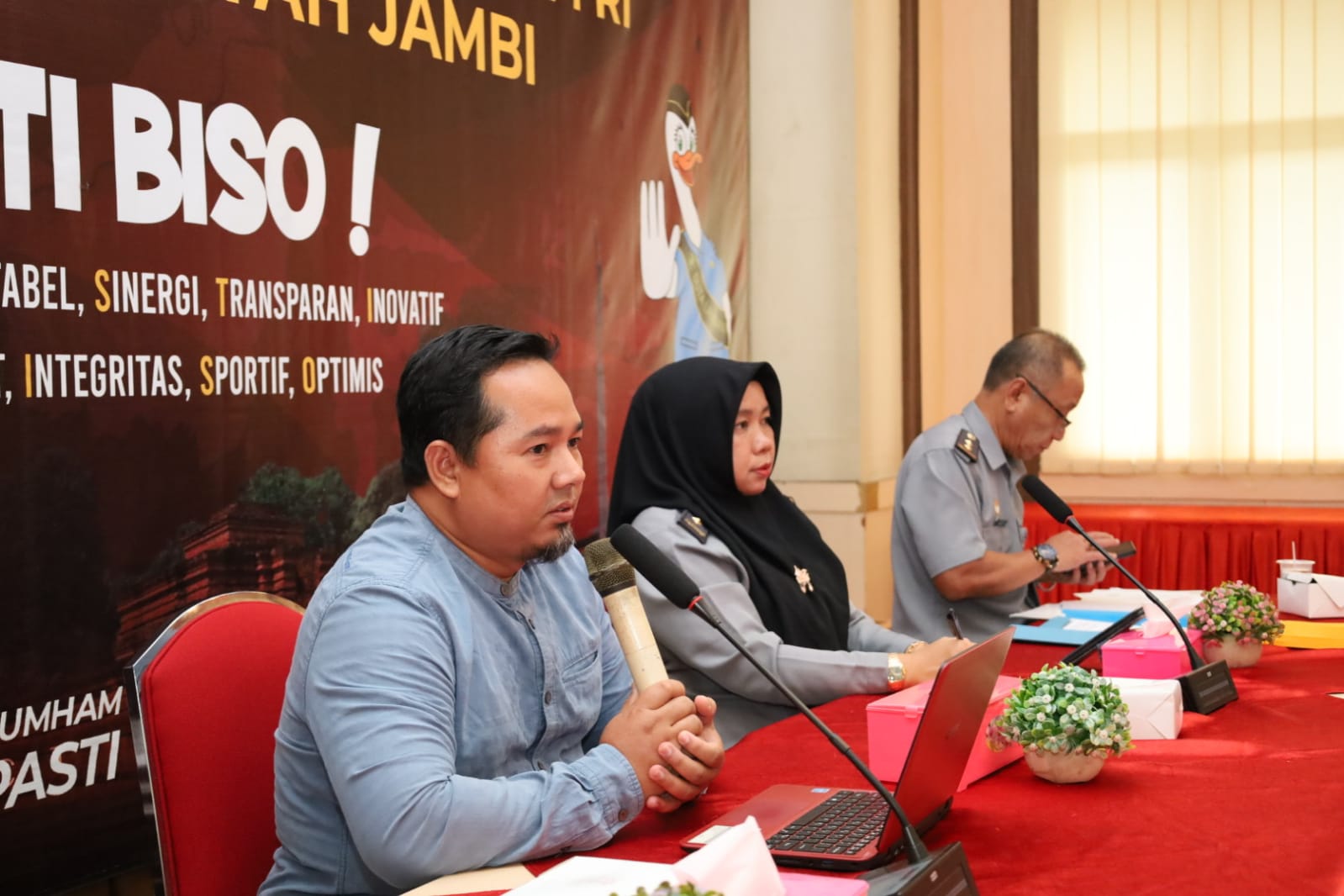 Kanwil Kemenkumham Jambi Gelar Rapat Presentasi Proposal Monitoring Evaluasi Peningkatan Pelayanan Publik 