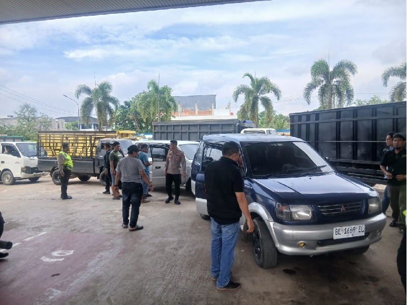 Penertiban BBM Subsidi: Kendaraan Berbarcode Tanpa STNK Diamankan di SPBU Pall 7