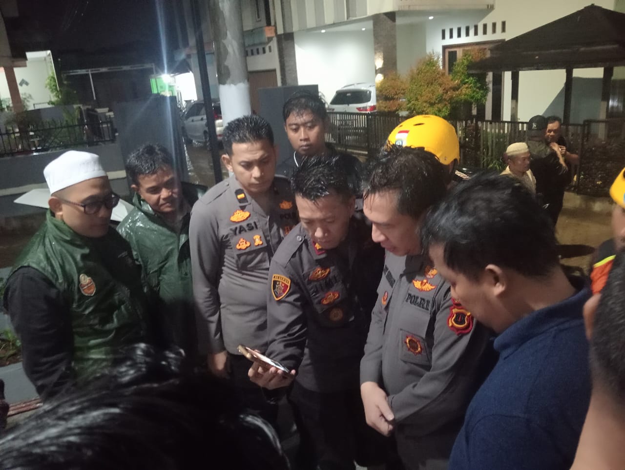 Pencarian Bocah Diduga Hanyut di Selokan Dihentikan Sementara, Dilanjutkan Besok Pagi