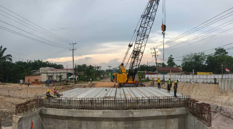 Terkendala Konstruksi Belum Kering, Peresmian Jalan Khusus Batu Bara di Provinsi Jambi Molor