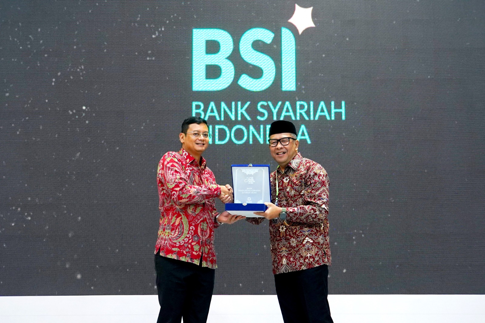 Islamic Book Fair 2024 Apresiasi BSI,  Bank Pendukung Gerakan Literasi