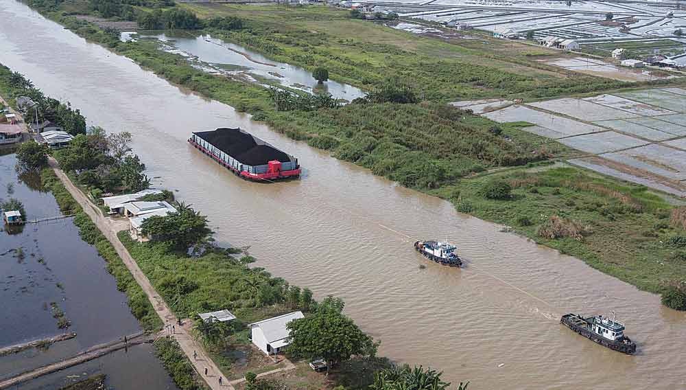 Pengusaha Batu Bara 'Bandel' Jadi Penyebab Gubernur Jambi Meradang, Silahkan Pindah ke Sungai