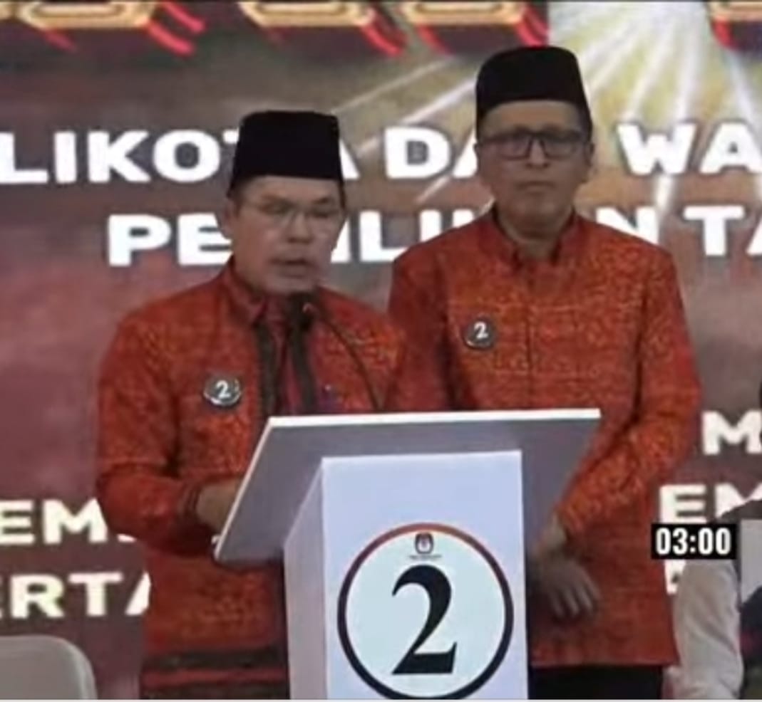 AZ-FER Menguasai Panggung Debat Cawako-Cawawako Sungai Penuh 2024