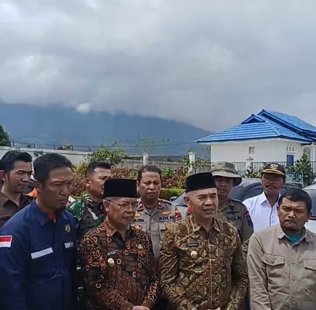 5 Desa Terkurung tak Ada Jalur Evakuasi, Bupati Adirozal Desak Pusat Berikan Izin