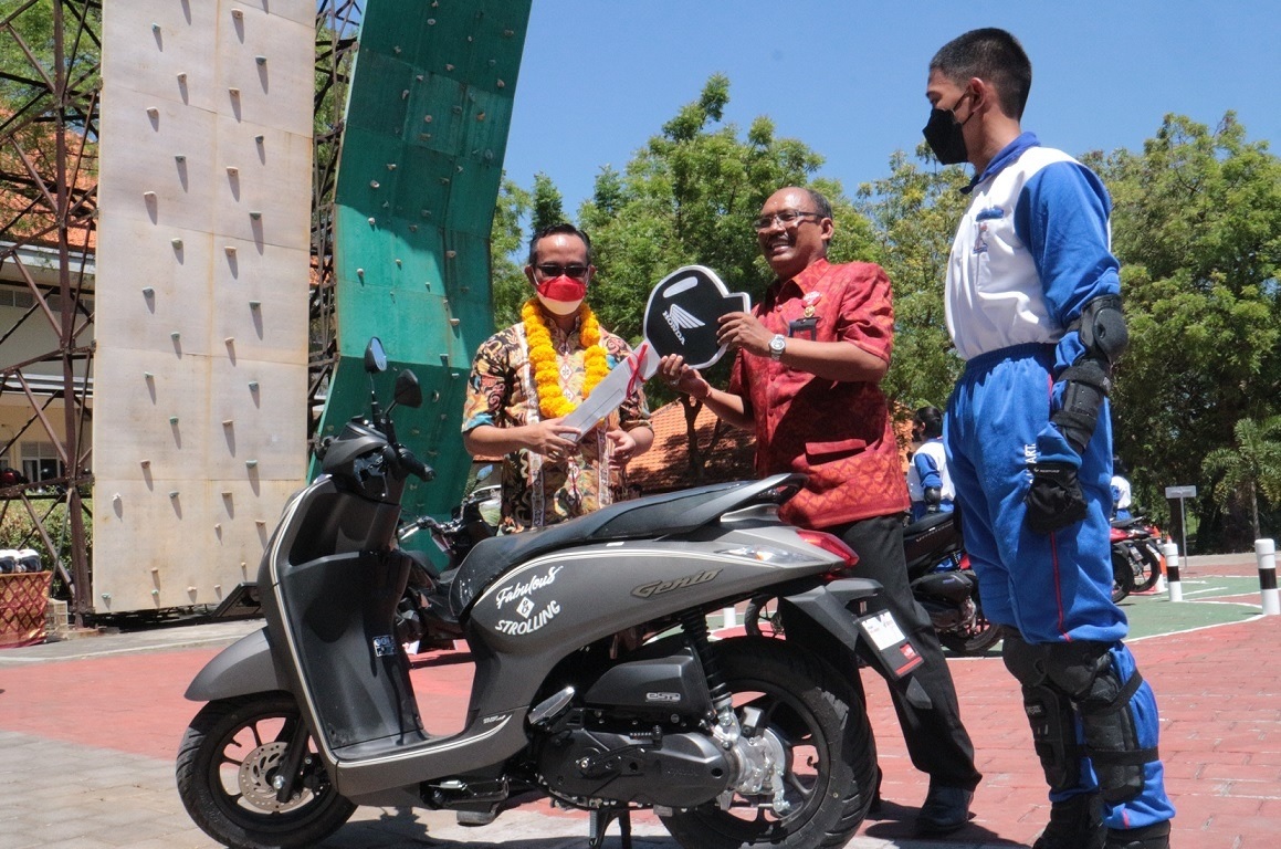 Yayasan AHM Hadirkan Wisata Safety Riding di Pulau Dewata 