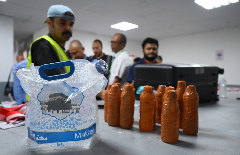 Jangan Nekat Sembunyikan Zamzam di Koper, Petugas Siap Bongkar Paksa!