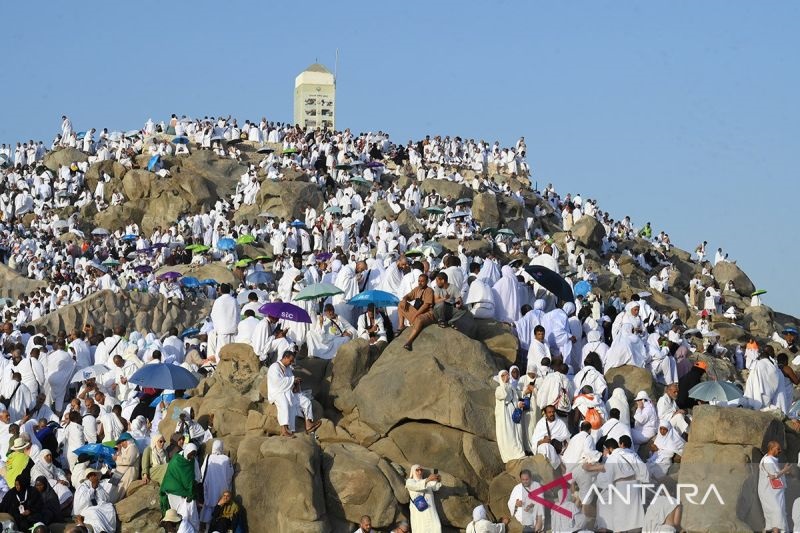Langgar Aturan Haji, Pemerintah Saudi Tangkap 9 Orang 