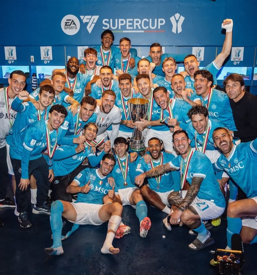 Hajar Bologna 2-0, Napoli Juara Piala Super Italia 