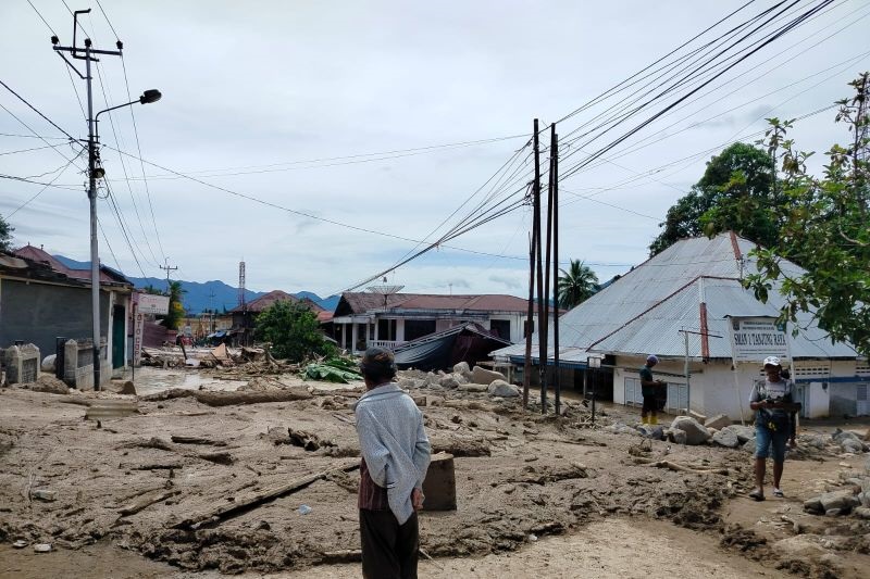 Banjir Bandang di Pasar Maninjau Agam, Bupati: 40 Rumah Terdampak