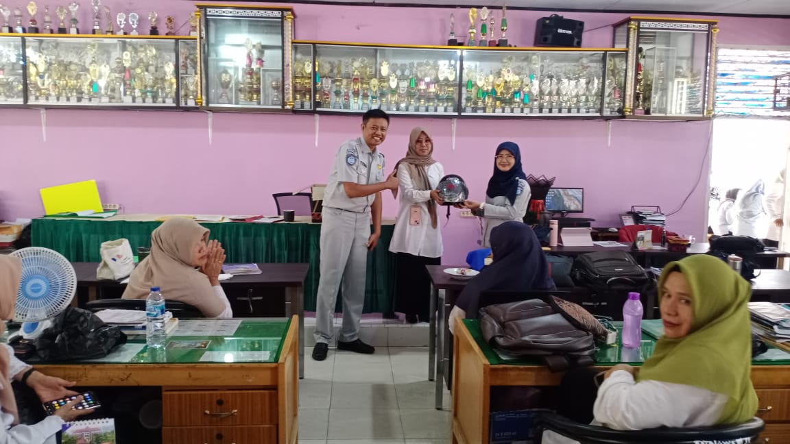 PT Jasa Raharja Gelar Program Pengajar Peduli Keselamatan Lalu Lintas di SMA Negeri 1 Muara Bungo