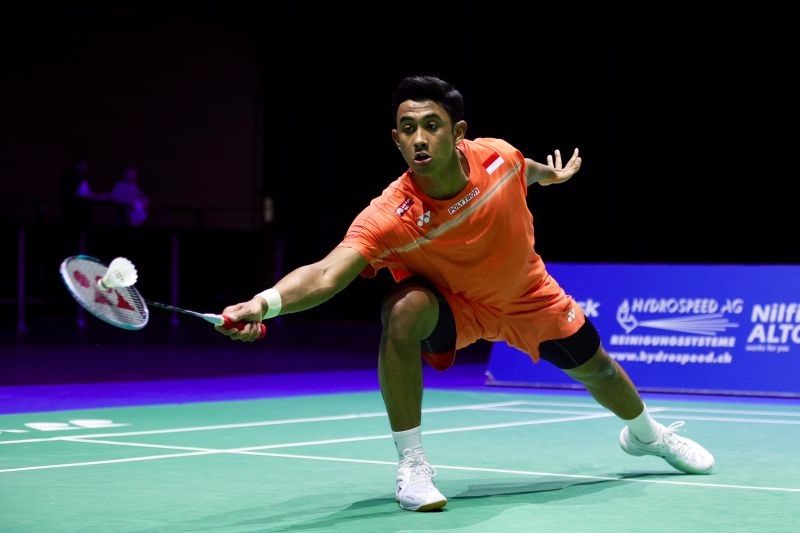 Kalahkan Wakil Hong Kong di Perempat Final Swiss Open, Alwi Farhan Tantang  Li Shi Feng di Semifinal