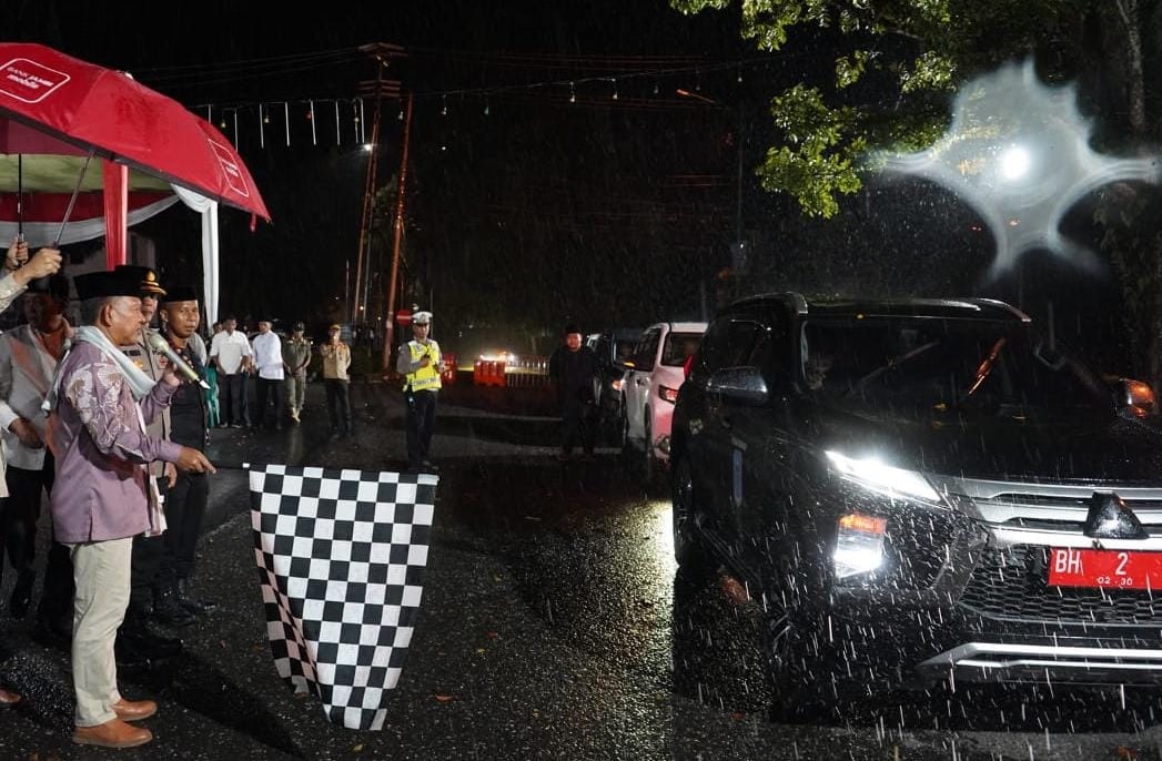 Hujan, Wabup Merangin Lepas Pawai Takbiran Idul Adha 1446 H