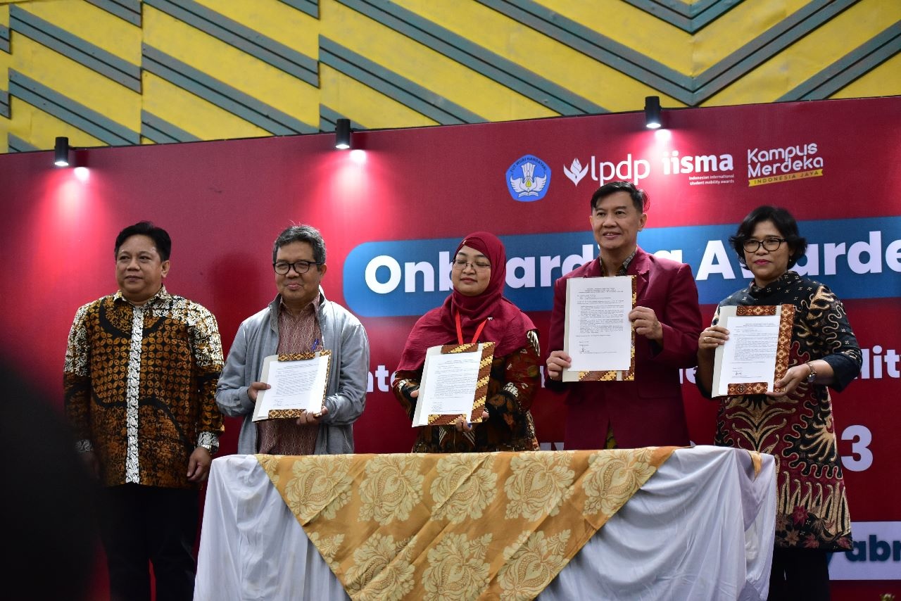  1.600 Peserta IISMA Ikuti Program Satu Semester di Luar Negeri