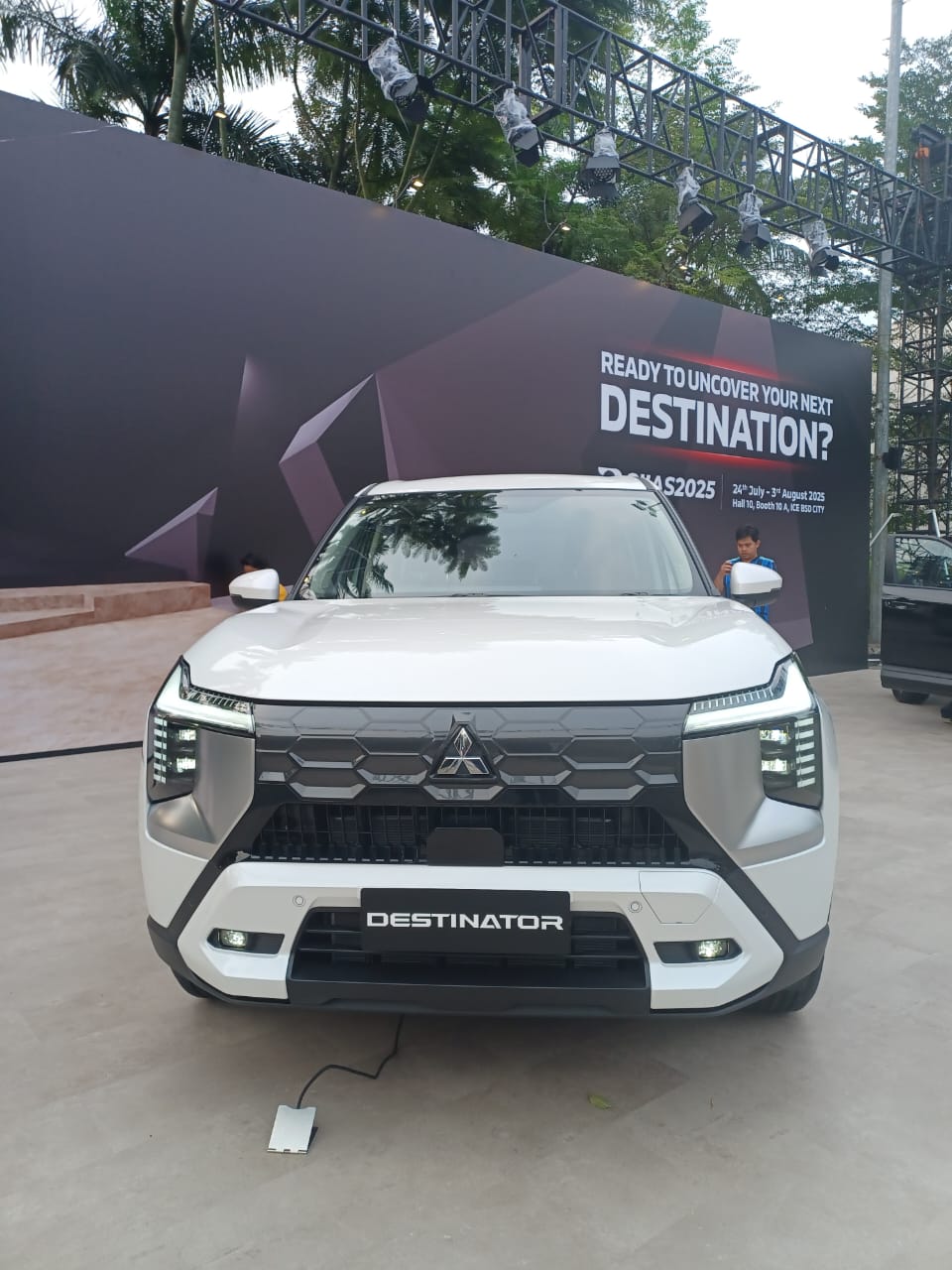 Mitsubishi Motors Gelar Peluncuran Perdana All-New Destinator di Indonesia – Sebuah SUV Tiga Baris yang Nyaman