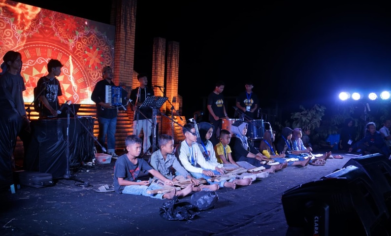 Kolaborasi Seniman Dan Maestro Senandung Jolo untuk Merawat Ekosistem Budaya Dan Pewarisan