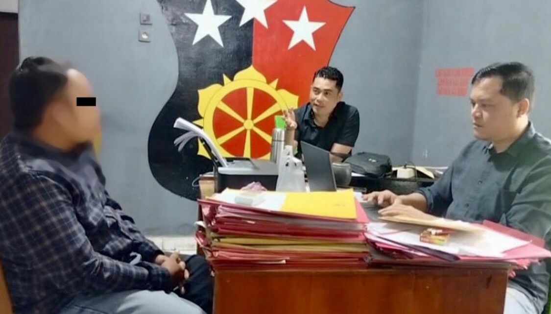 Modus Pinjam Modal Proyek, Rusdi Tipu Teman Untuk Judi Slot