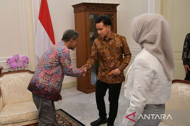 Wapres Gibran Buka Peluang Alokasi Khusus KIP untuk Buruh Pelabuhan