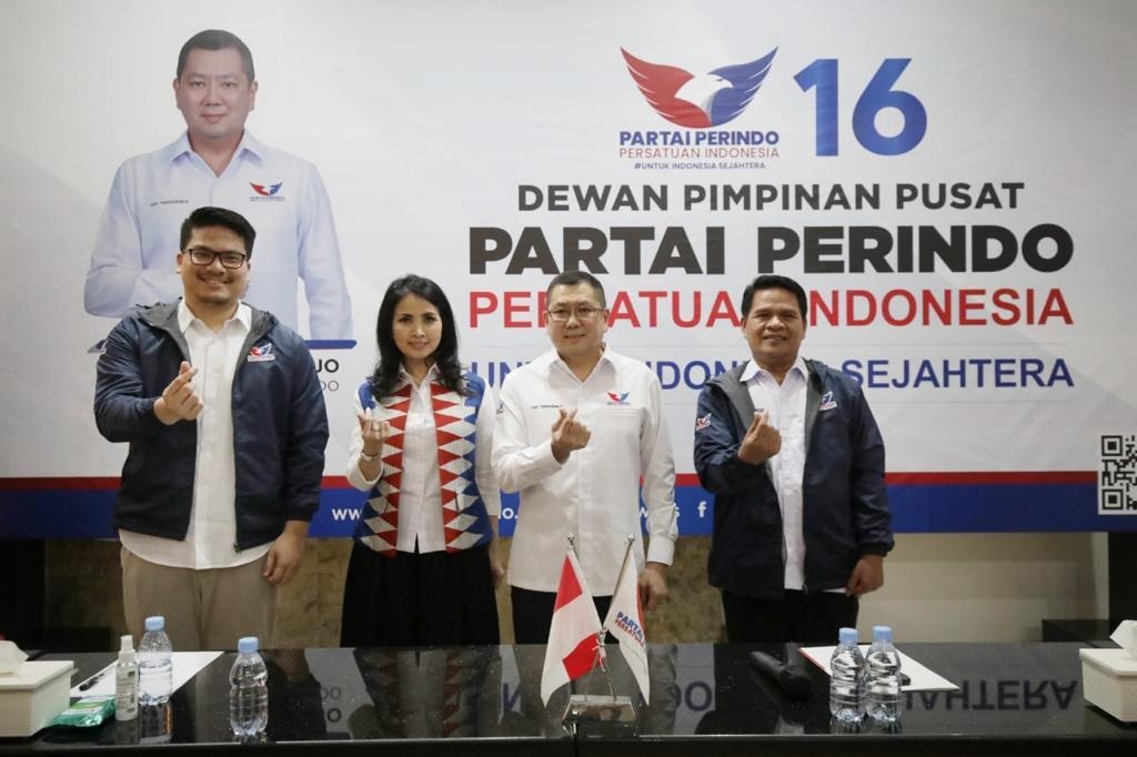HT Resmi Lantik Michael Victor Sianipar Dan Sortaman Saragih Sebagai Ketua DPP Partai Perindo