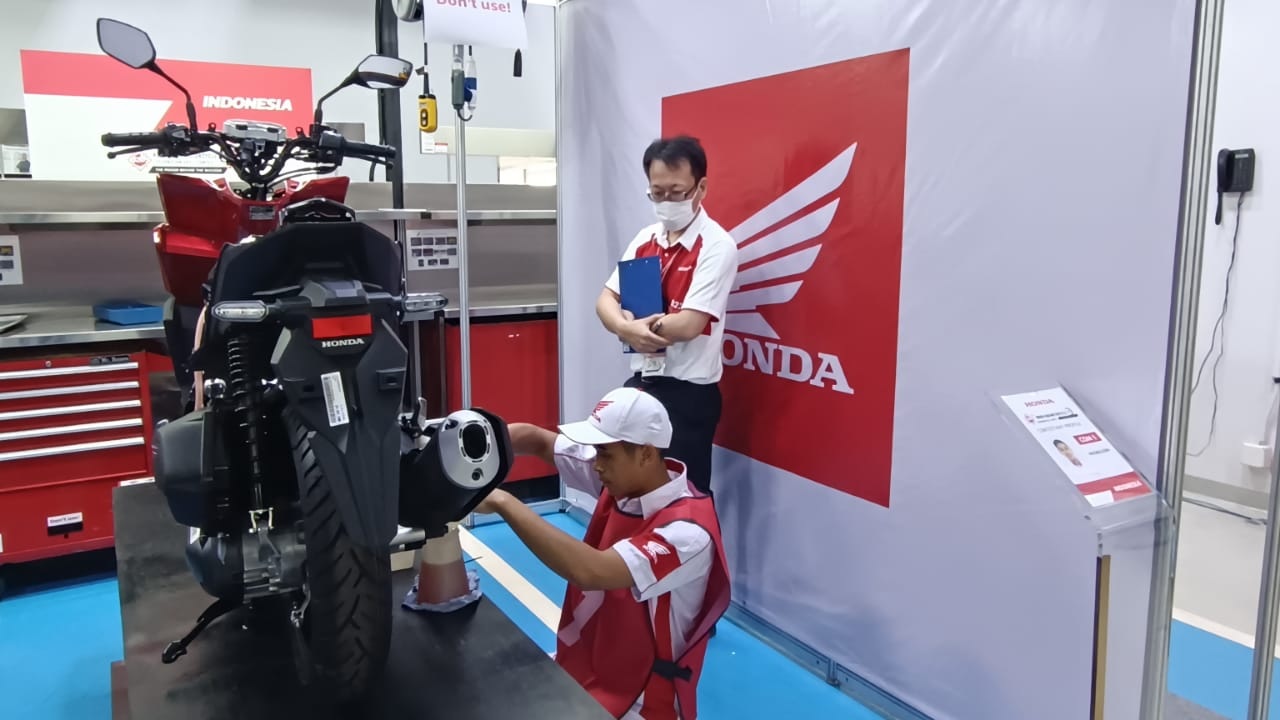 Teknisi Honda Indonesia Juarai Kompetisi Teknik Sepeda Motor se-Asia Oceania 