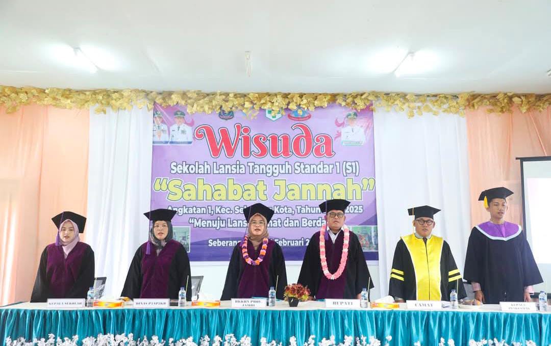 Wisuda Lansia Tangguh di Tungkal V: Wujudkan Lansia Sehat, Mandiri, dan Produktif