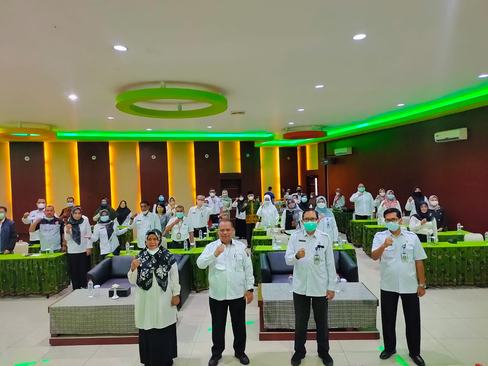 Dinkes Provinsi Jambi Gelar Sosialisasi dan Edukasi Peningkatan Kekebalan Tubuh Melalui Vaksinasi Covid-19