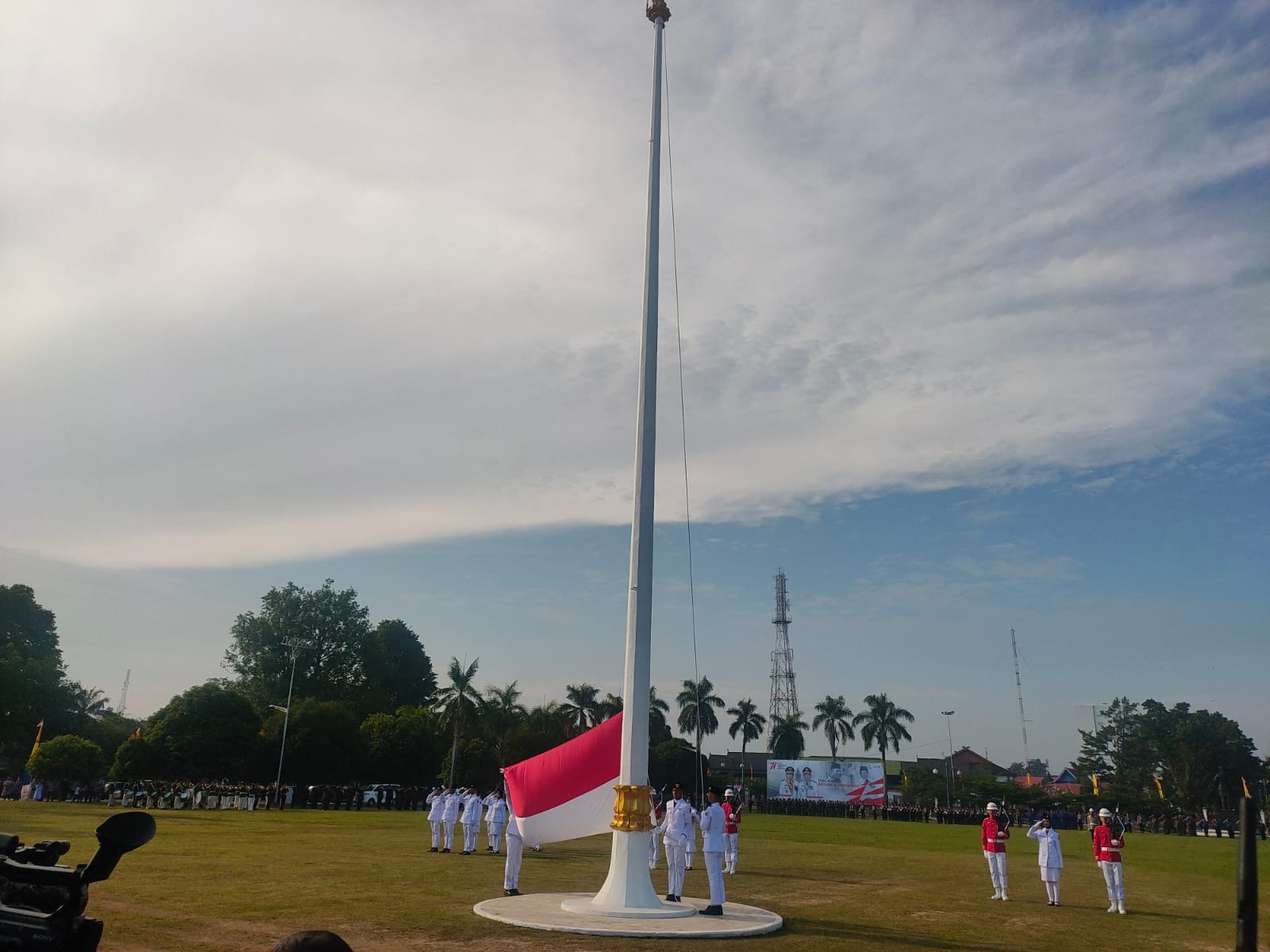 Berkibar Sempurna, Upacara HUT RI di Pemprov Jambi Berjalan Lancar