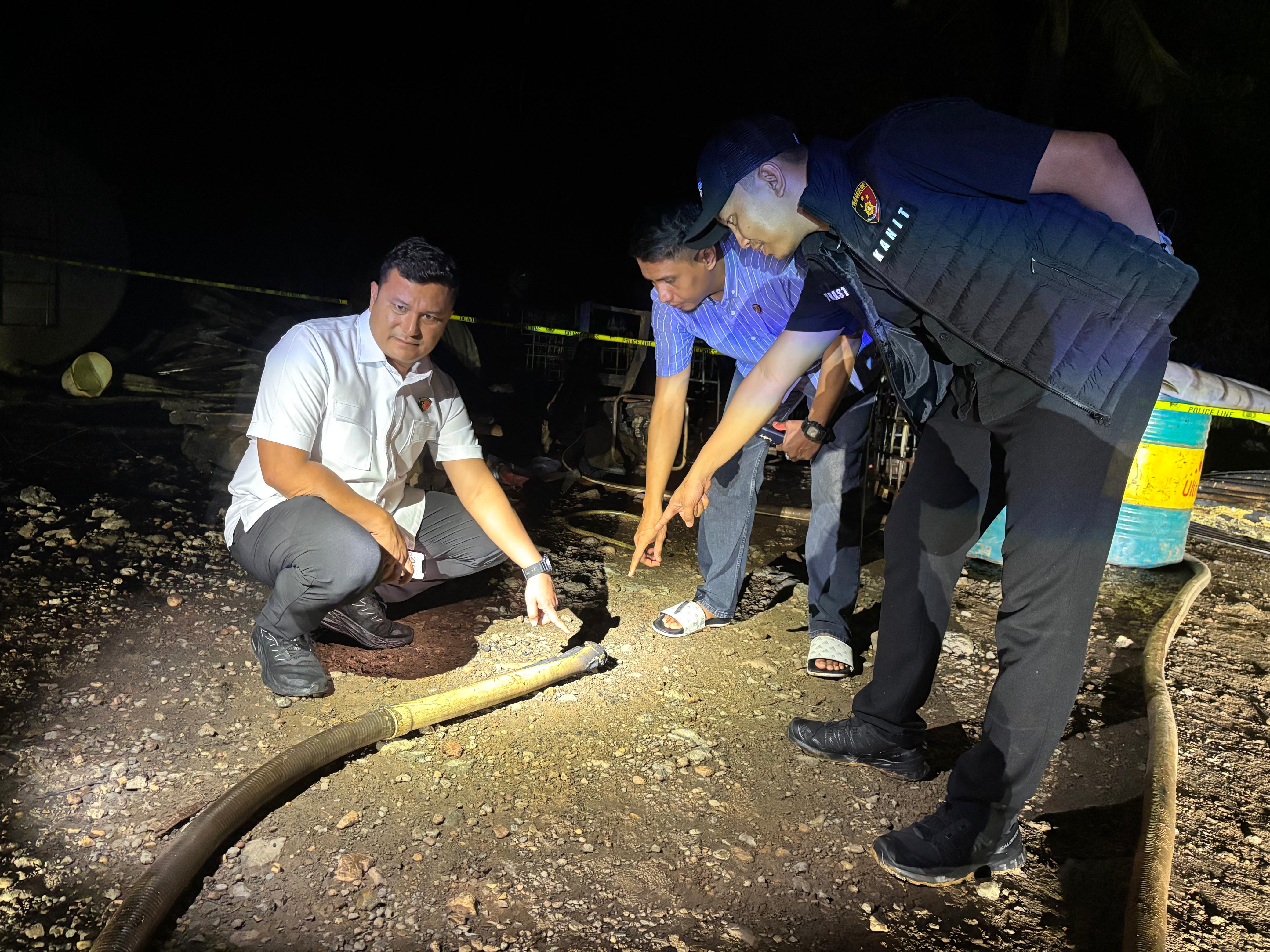 Polisi Selidik Terkait Keberadaan dan Penyebab Kebakaran Gudang Minyak di Aur Kenali 