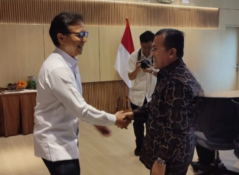 Audiensi dengan Menkes, Gubernur Al Haris Dorong Pemerataan dan Penguatan Layanan Kesehatan Daerah