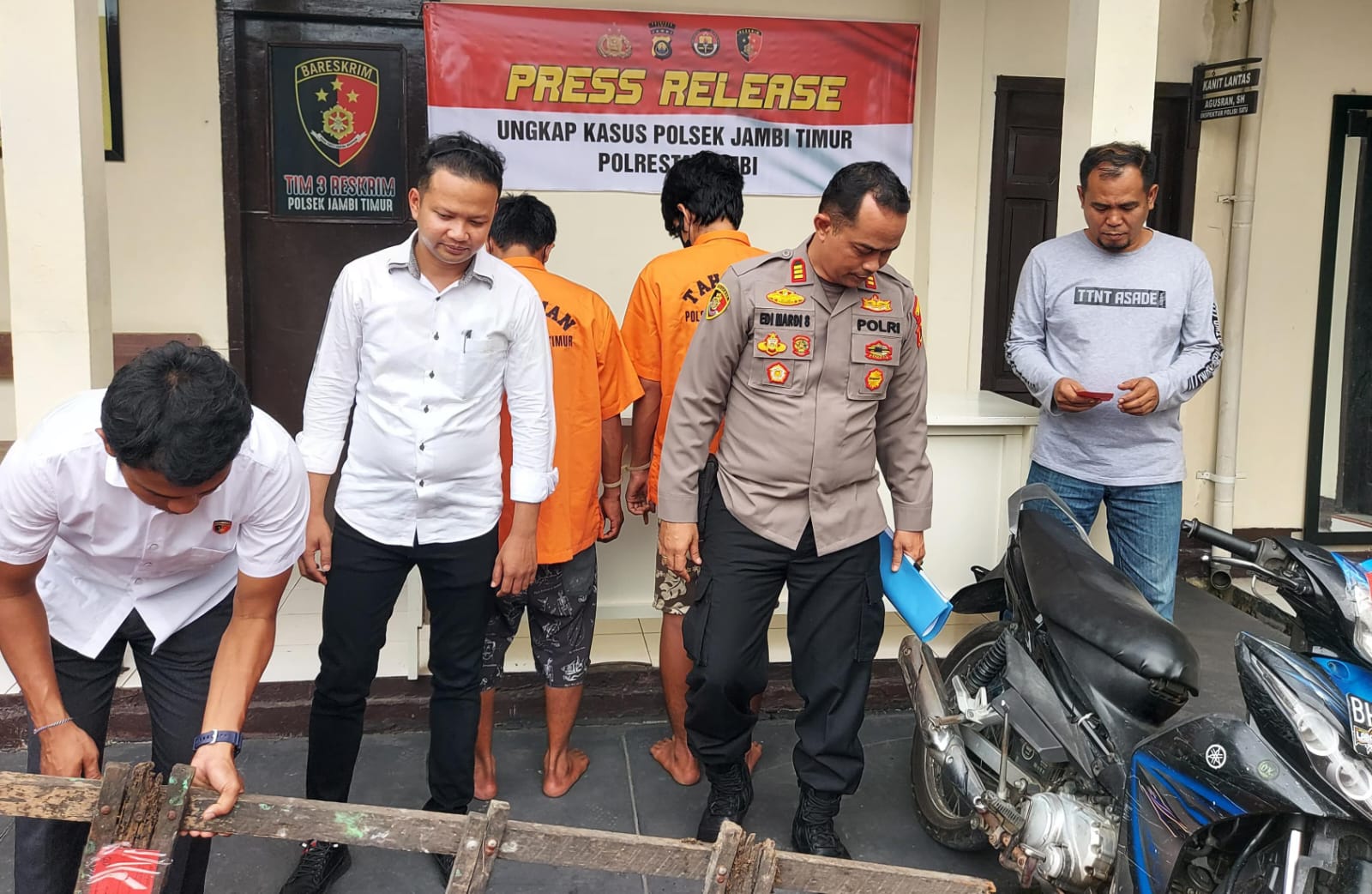 Polisi Ringkus Dua Pelaku Pencuri Outdoor AC, Uangnya Digunakan Untuk Membeli Sabu