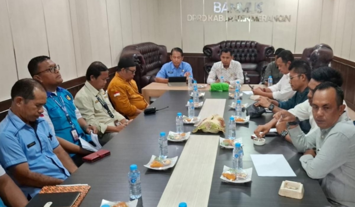 Komisi III DPRD Merangin Gelar RDP dengan Diskominfo