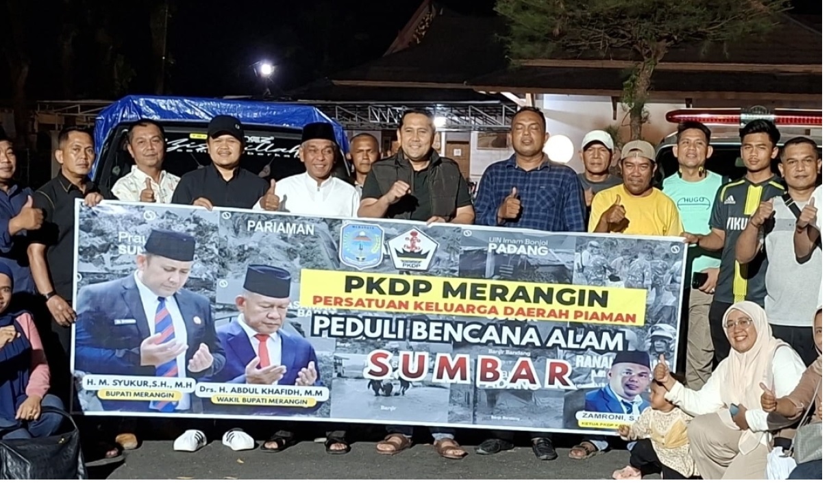 Turut Berdonasi, Bupati M. Syukur Lepas Keberangkatan Bantuan PKDP untuk Korban Bencana Sumbar