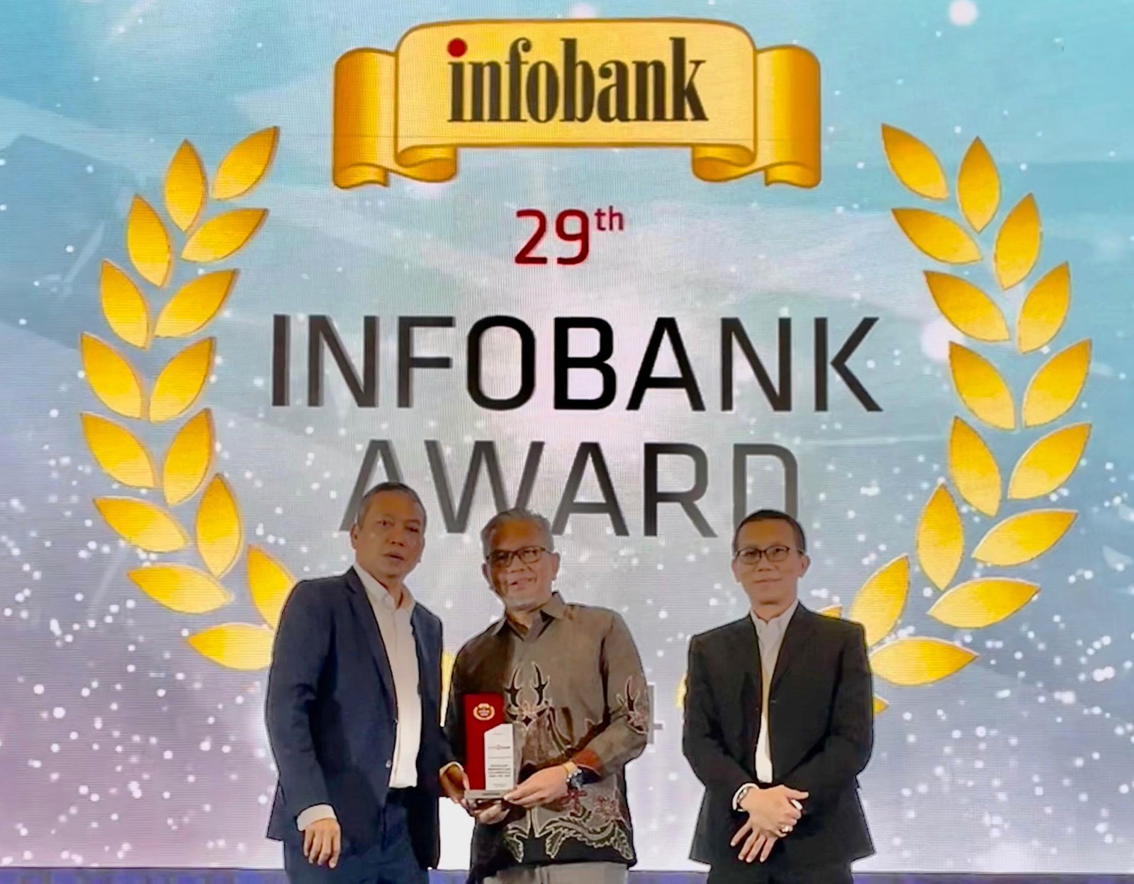 Bank Jambi Kembali Raih Penghargaan dari Infobank