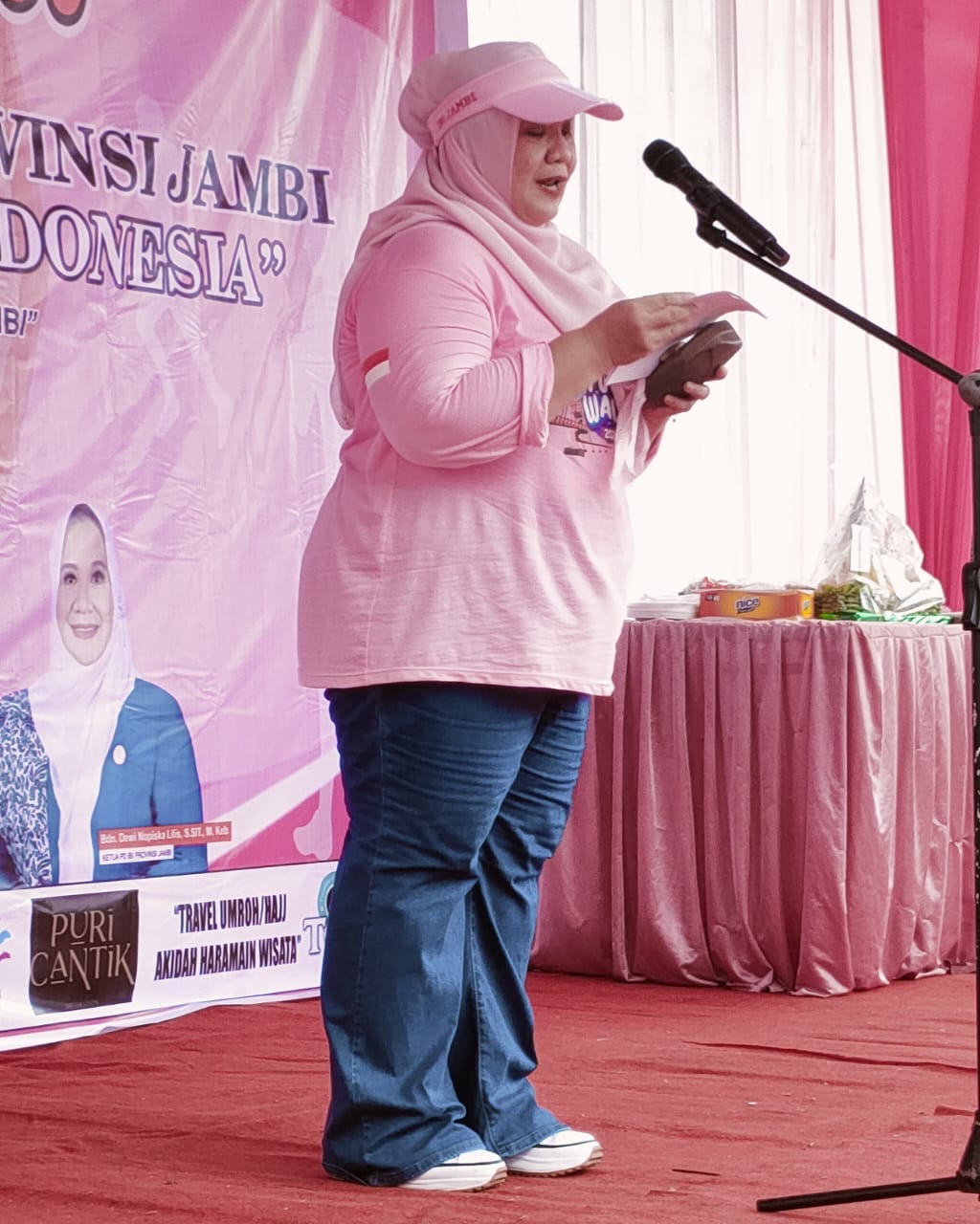 Puncak HUT IBI ke-74, IBI Provinsi Jambi Potong Tumpeng dan Fun Walk