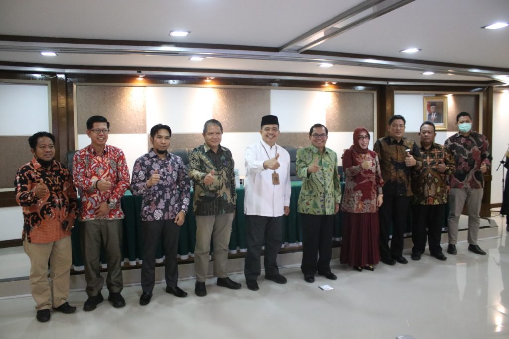 FK UIN STS JAMBI, KADO DAN LEGACY PERSEMBAHAN PUTRA JAMBI