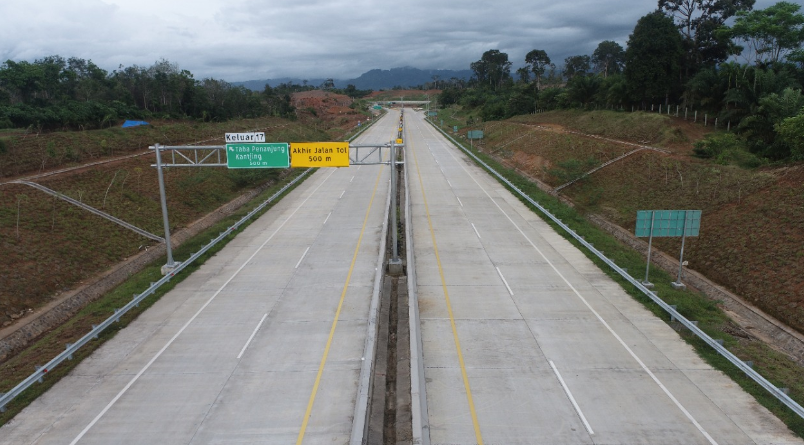  Tol Sumatera Menggeliat, Dekati Angka 600 Ribu Kendaraan Lintasi Jalan Tol Pekanbaru dan Tol Bengkulu