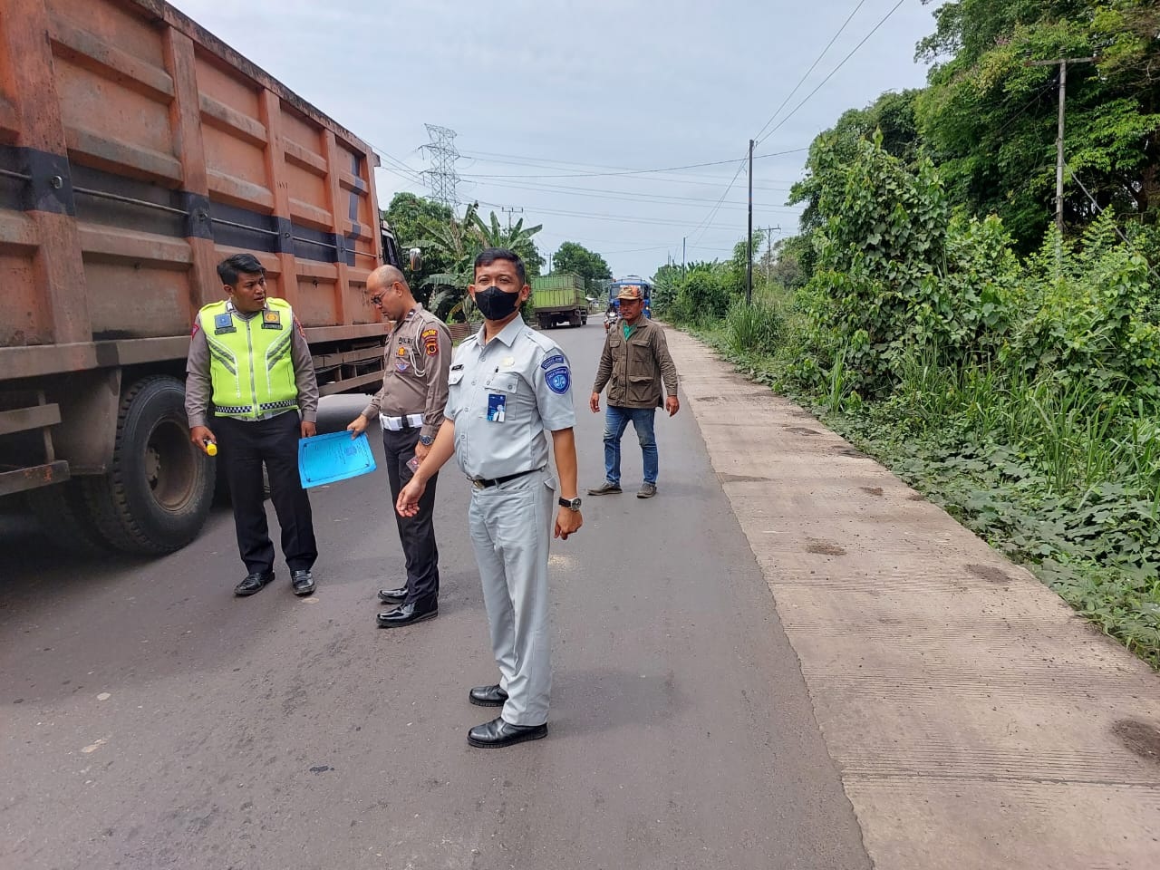 Jasa Raharja dan Polisi Reka Ulang Lakalantas di Desa Talang Dukuh-Muaro Jambi