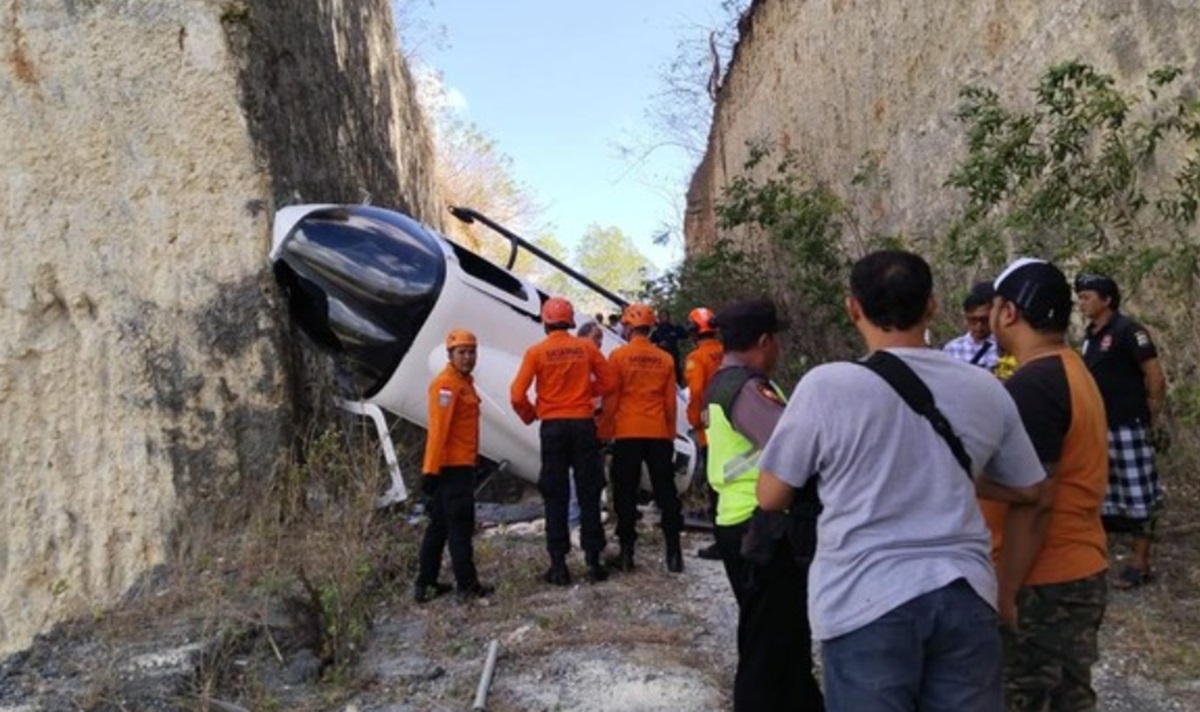 Helikopter Jatuh di Bali Ada Tali Layangan di Baling, Ini Nama dan Asal 5 Korban