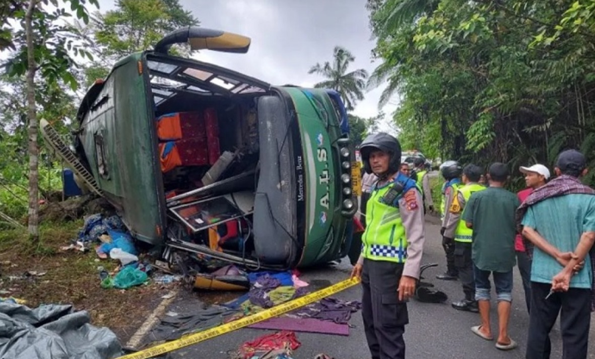 Nama-nama Korban Kecelakaan Bus ALS Rute Medan-Jakarta Kejadian di Sumbar