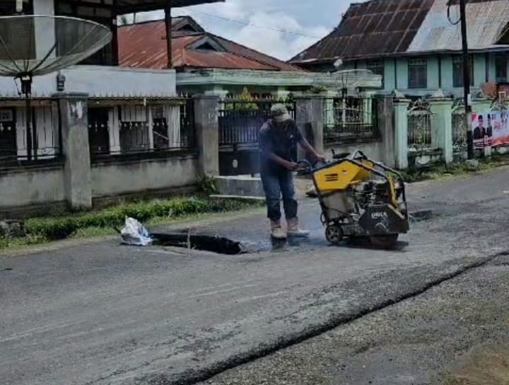 Rehab Jalan Pendung Hiang, Afrizal: Sudah Lama Dianggarkan Wako Ahmadi