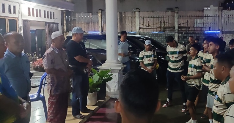 Pj Bupati Merangin Jamu Makam Malam Pemain Merangin FC