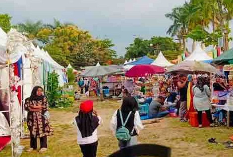 Sewa Lapak Pedagang Capai Rp 5 Juta, Pedagang makanan Sungai Penuh Ekspo Mengeluh